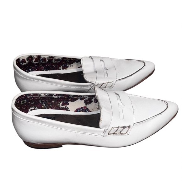 Freebird by Steven Echo white loafers - Picture 4 of 6